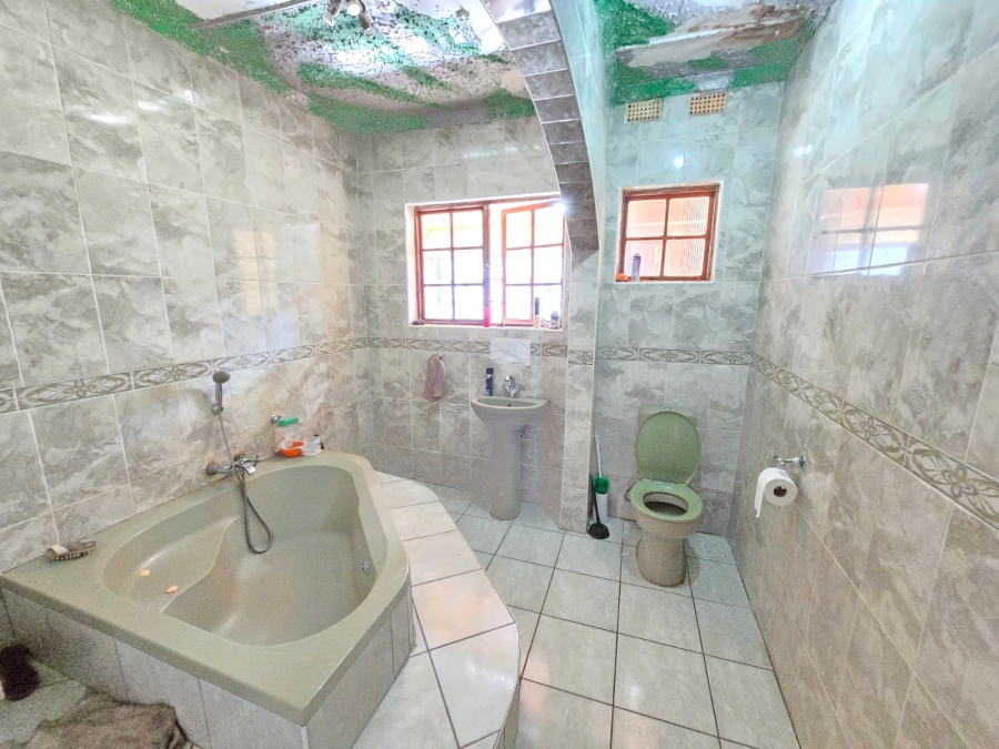 3 Bedroom Property for Sale in Cambridge West Eastern Cape